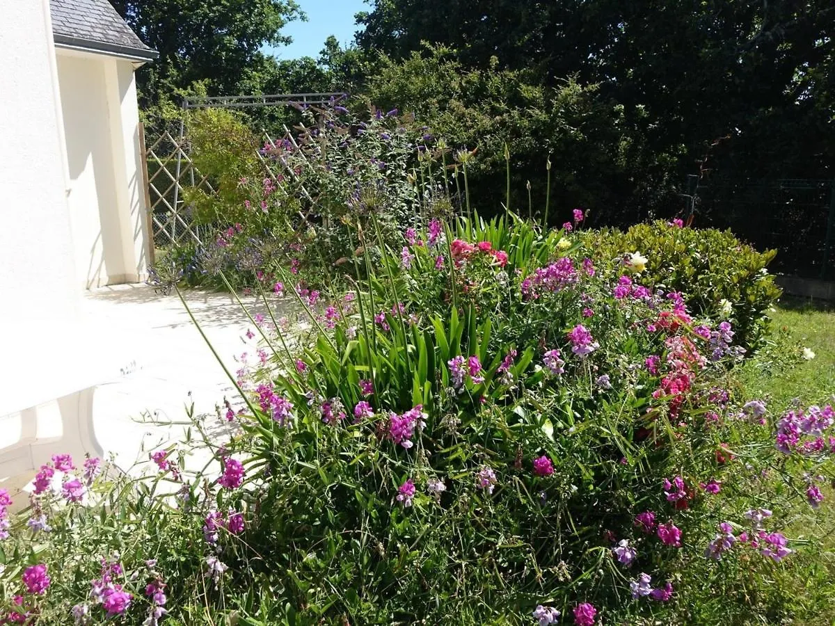 Holiday home Maison Contemporaine 8-10 Pers, Proche Plage Et Bourg, Terrasse, Jardin, Wifi, Parking - Fr-1-639-73 Saint-Gildas-de-Rhuys France